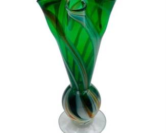 Lot 146   9 Bid(s)
Blown Glass Green Swirl Vase with Ripple Rim