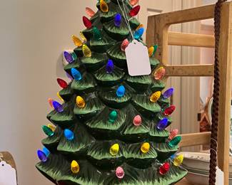 LIGHTED CHRISTMAS TREE
