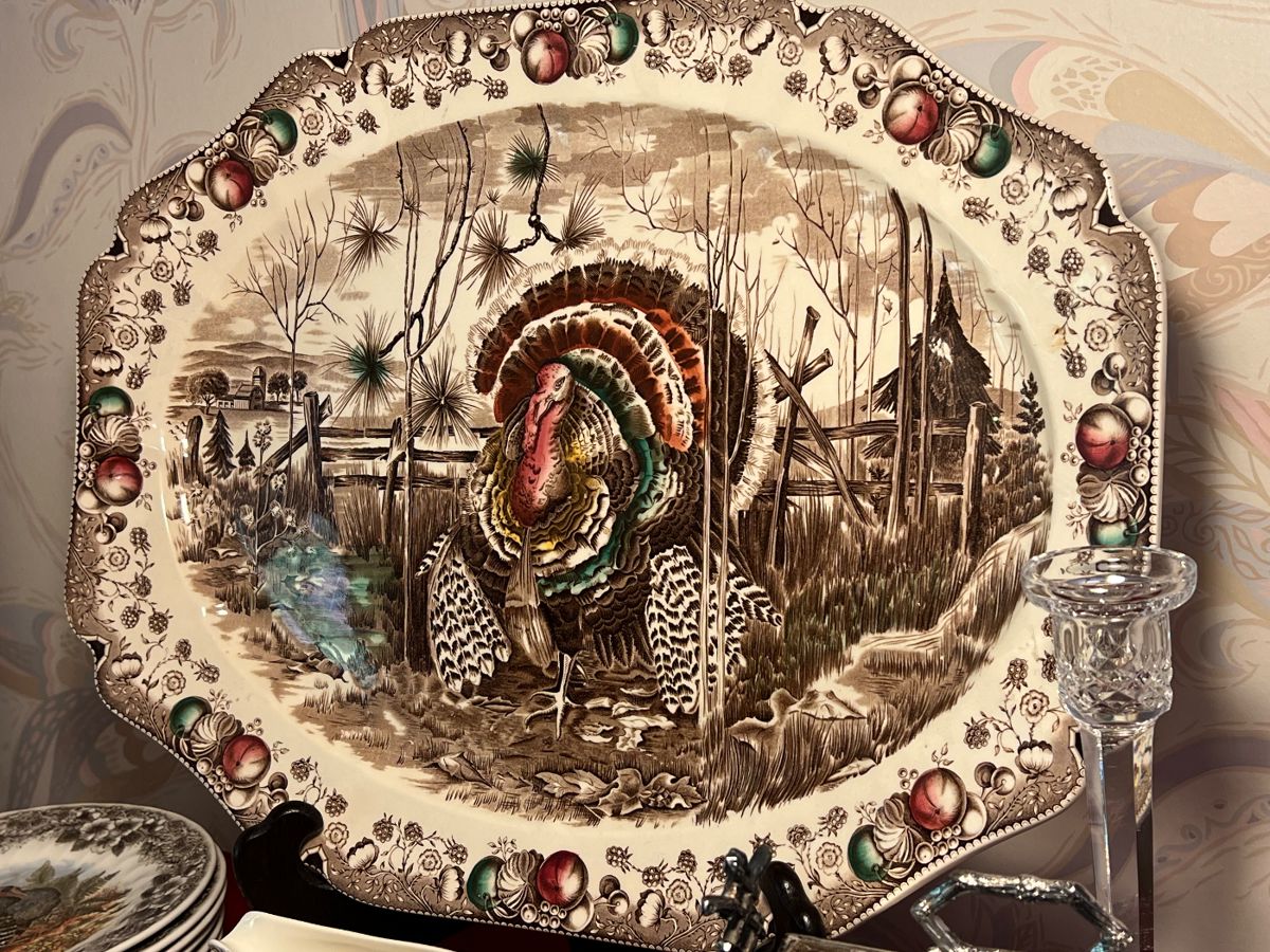 WELCOME ...                                                                                FABULOUS TURKEY PLATTER (Made in England)