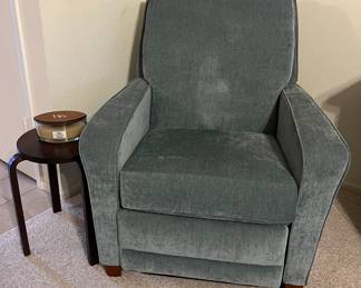 Recliner, Side Table