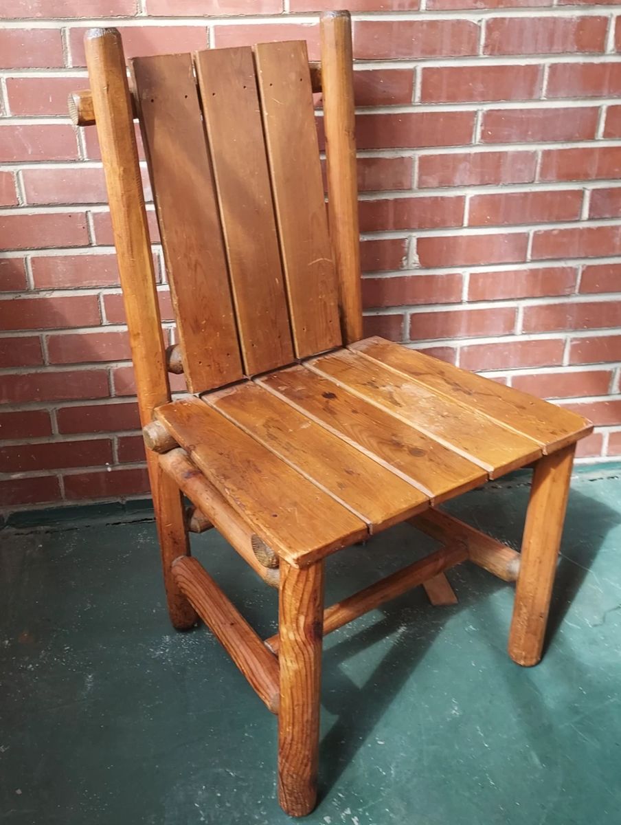 Chair detail, Antique rustic pine round kitchen/4 chairs by Deerfield Pinecraft