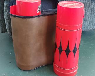 Vintage Aladdin double stadium thermos