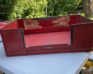 1950's Hendryx Dog Bed (needs repair)