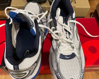 Saucony  size 10.5