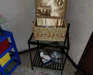 Vintage sewing notions!