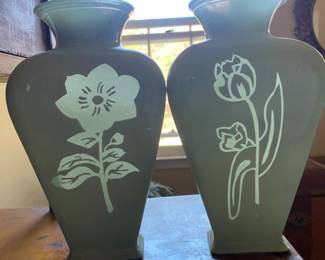 With light behind the vases