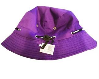 Lot 34   12 Bid(s)
Purple hat, adult