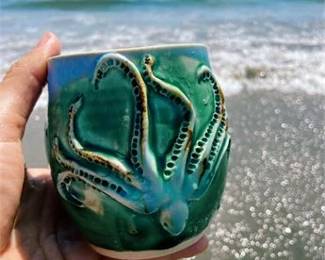Lot 90   27 Bid(s)
'Release the Kraken ' Octopus Mug