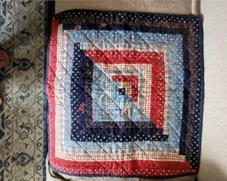 Lot 145   3 Bid(s)
Quilted Certerpiece