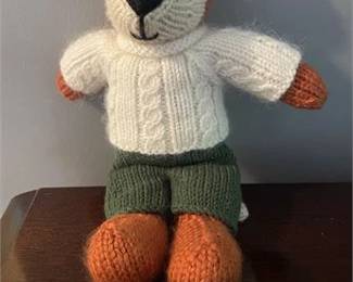Lot 170   2 Bid(s)
Hand Made Knit Red Fox