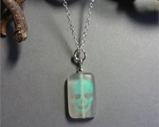 Lot 224   10 Bid(s)
Vintage Czech Glass Necklace (4)