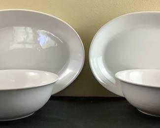 2 Platters 2 Serving Bowls