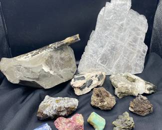 Great Collection Of Rocks And Minerals