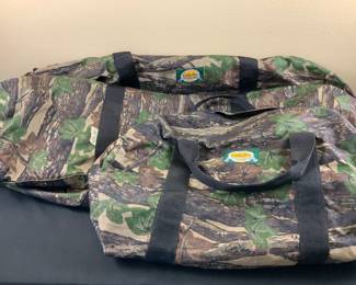Large Cabelas  Fieldline Camouflage Carrying Bags