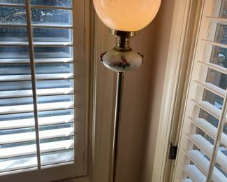 Porcelain floor lamp w/hand painted shade