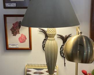 More than 40 Lamps to See!