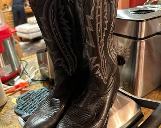mens Lucchese so 8d boots