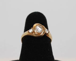 10K TRIPLE CUBIC ZIRCONIA