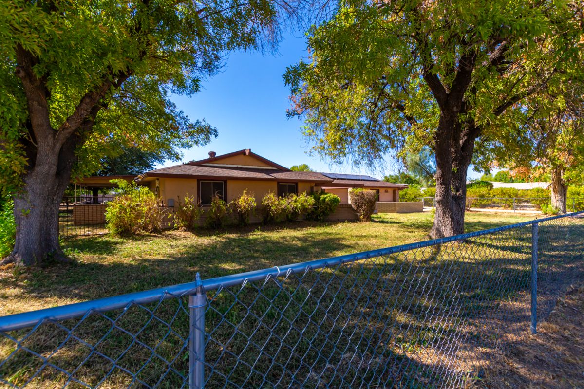 Sunburst Farms Real Estate Auction! 15036... starts on 10/7/2023