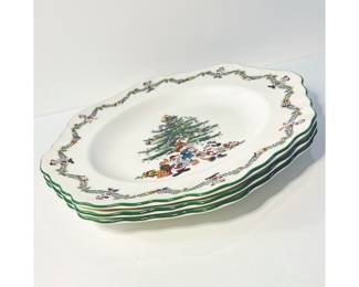 Detail pic, Spode 2003 Disney Christmas Collection 
9" Fancy Octagon Dinner Plates 
$120 set/3
No Box
