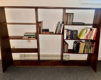 Mid-Century freestanding bookcase