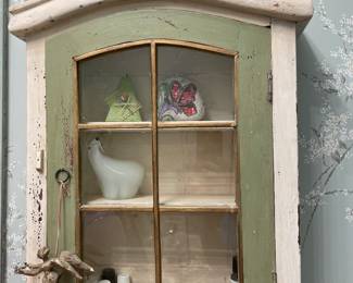 Curio cabinet 