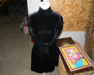 Dress form mannequin 