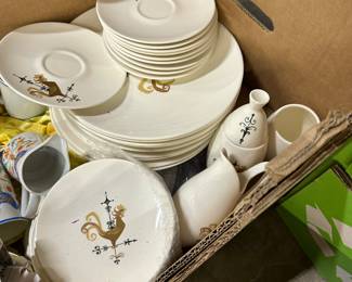 Mid Century Rooster dish set