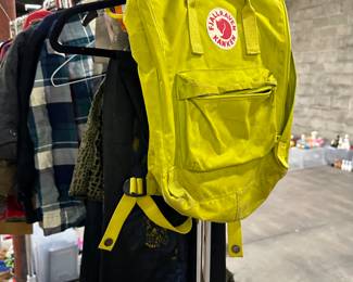 Clothing and accessories (mostly kids/boys, some women’s/men’s)