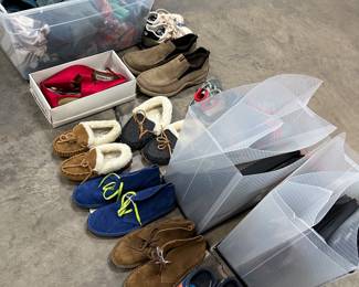 Clothing and accessories (mostly kids/boys, some women’s/men’s)