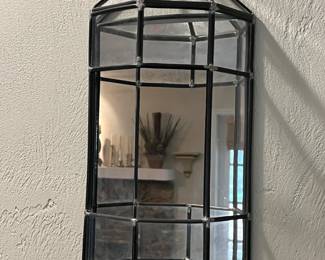 Wall hanging trinket box