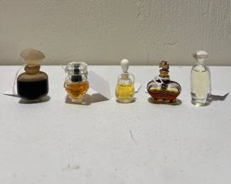 Miniature perfume bottles