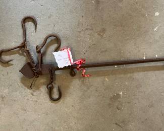 1800's Cast Iron Balance Scale