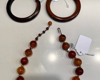 Bakelite necklace and bracelets