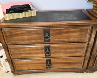 (2) chests of drawers......