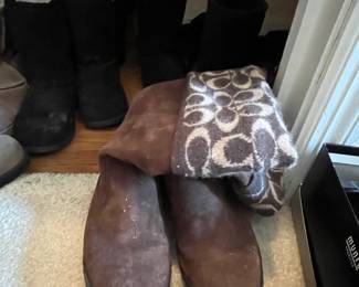 Coach boots
