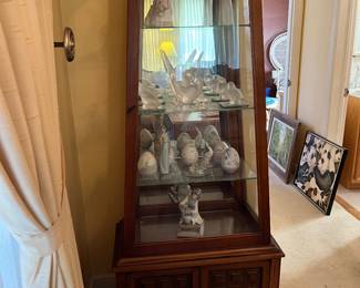 Curio cabinet
