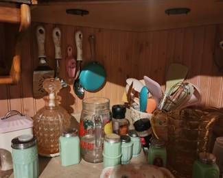 Jadeite and Pioneer Woman