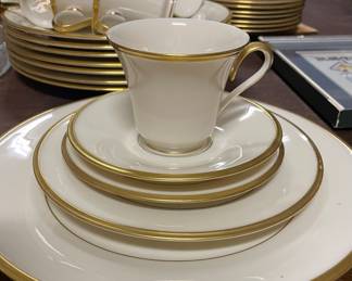 Lenox gold “Eternal”