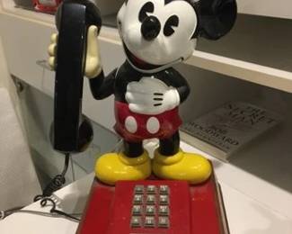 1976 Disney Mickey Mouse Push Button Phone