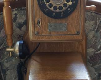 Antique Style Vintage Dial Phone