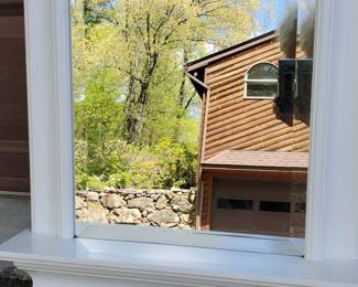 2023 Mirror with shelf