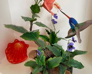 Matt Placzek humming bird sculpture