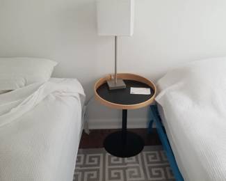 Adesso Crater end table