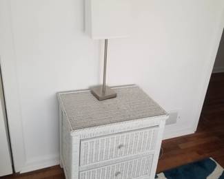 Nice quality wicker nightstand with glass top; table lamp