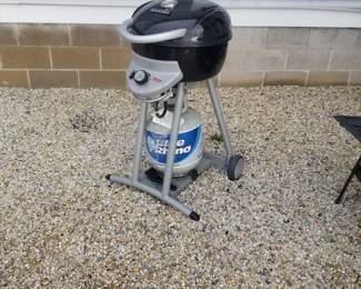 Char-Broil propane grill