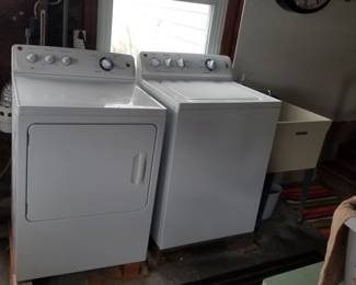 Washer & electric dryer 