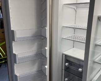 48" Sub-Zero mfg. January 2019 - interior detail