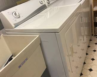 Amana dryer and Maytag Performa series washer