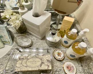 Bathroom accessories